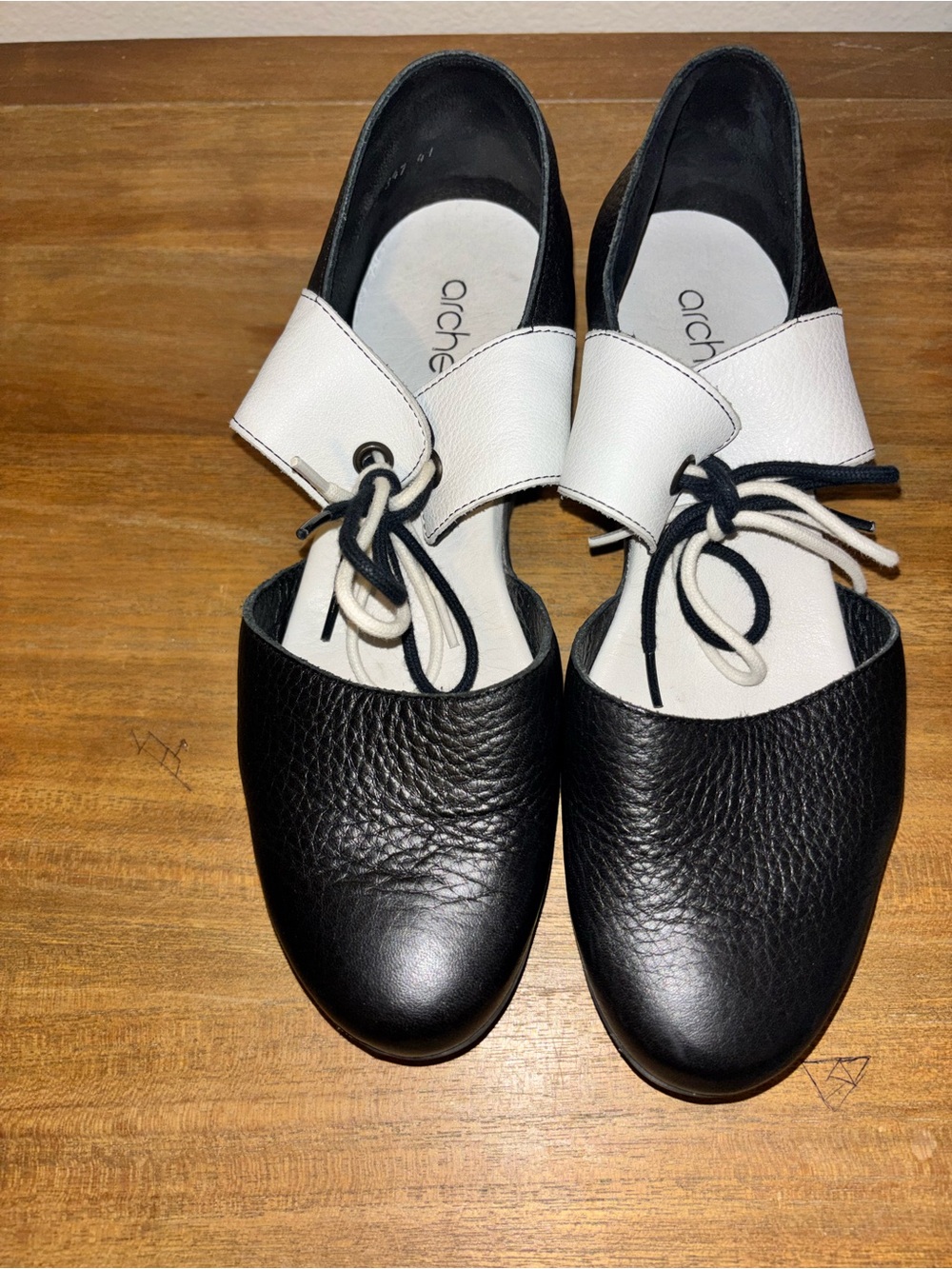 Arche clogs Leather Shoes Size 37